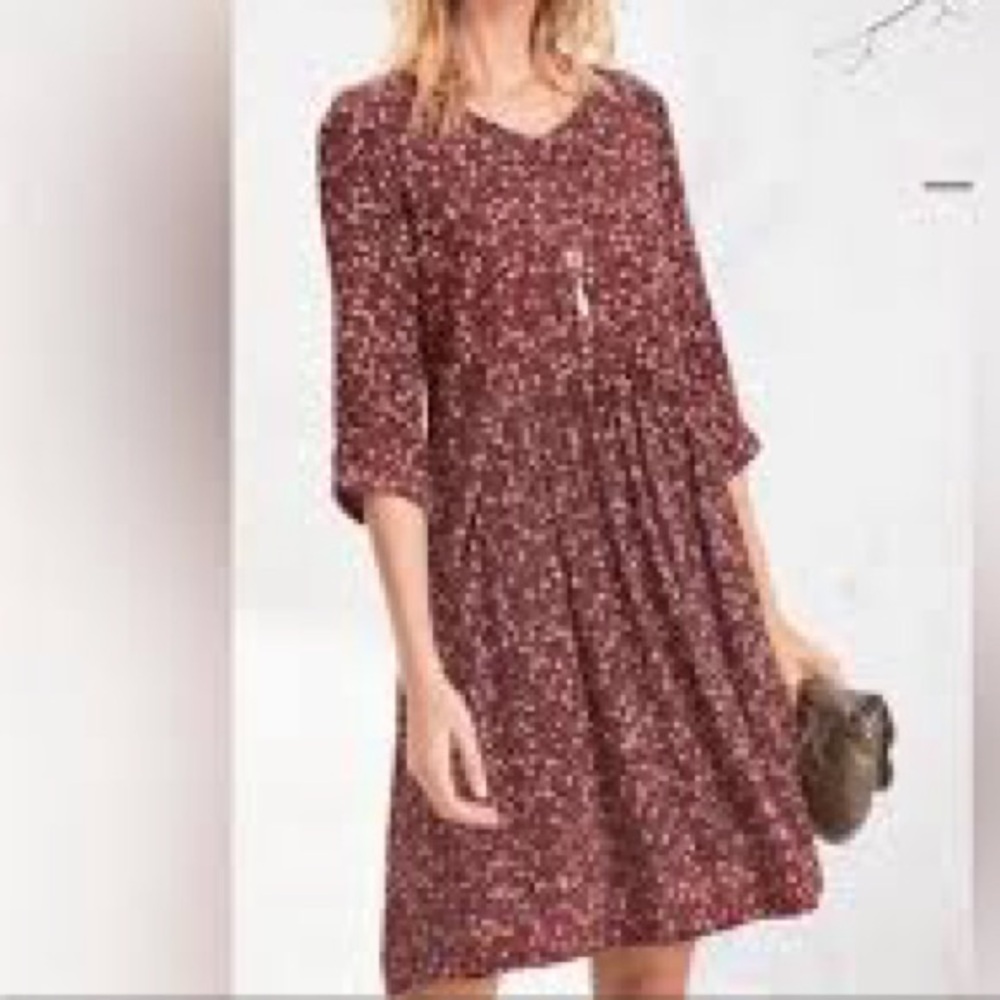 Garnet Hill Bohemian Pocket Detail Dress in Muted Burgundy Floral Print - Size 8